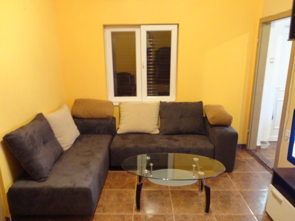 Apartment Ivana Biograd Na Moru Exterior foto